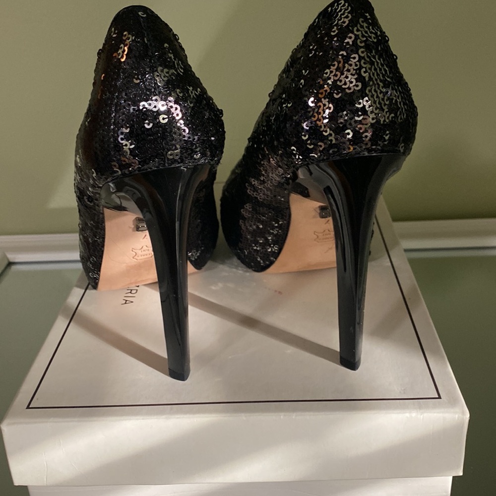 Two tones sequin heels! - Picture 3 of 4